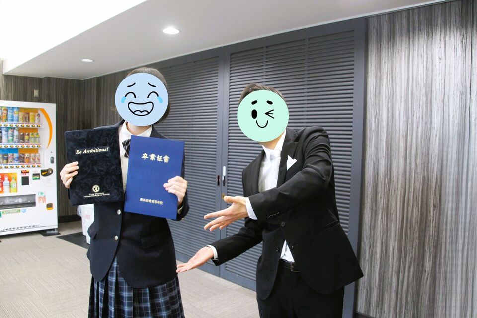 憧れの先生とツーショット。まさに青春！！